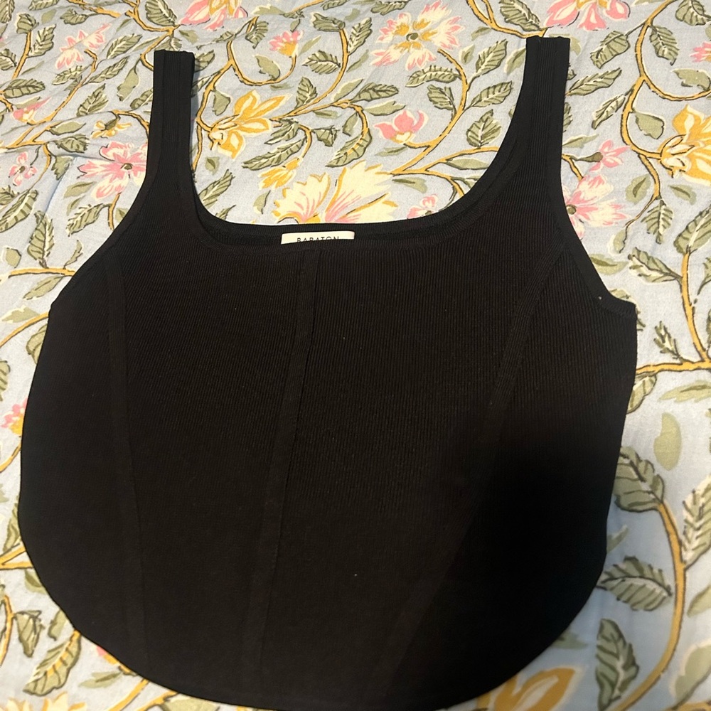 ARITIZIA BABATON TOP